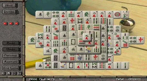 Play Mahjongg Variations game